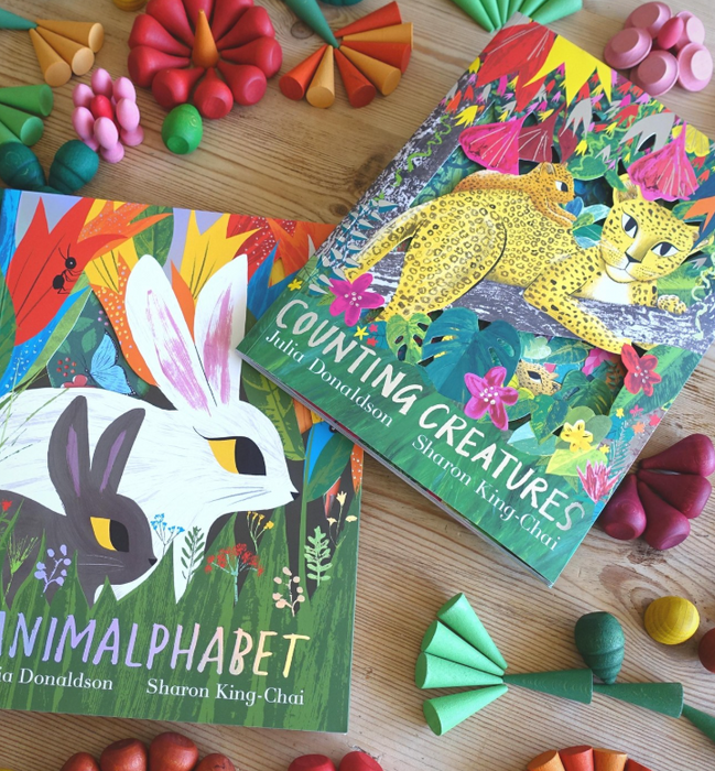 Julia Donaldson 3 Books Gift Set (Animalphabet + Counting Creatures + Colours, Colours Everywhere)